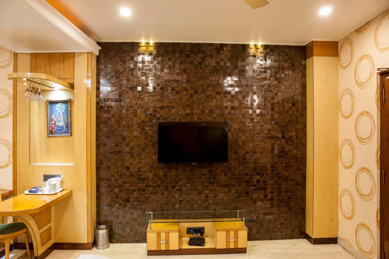 Hotel Welcome Palace Agartala Buitenkant foto