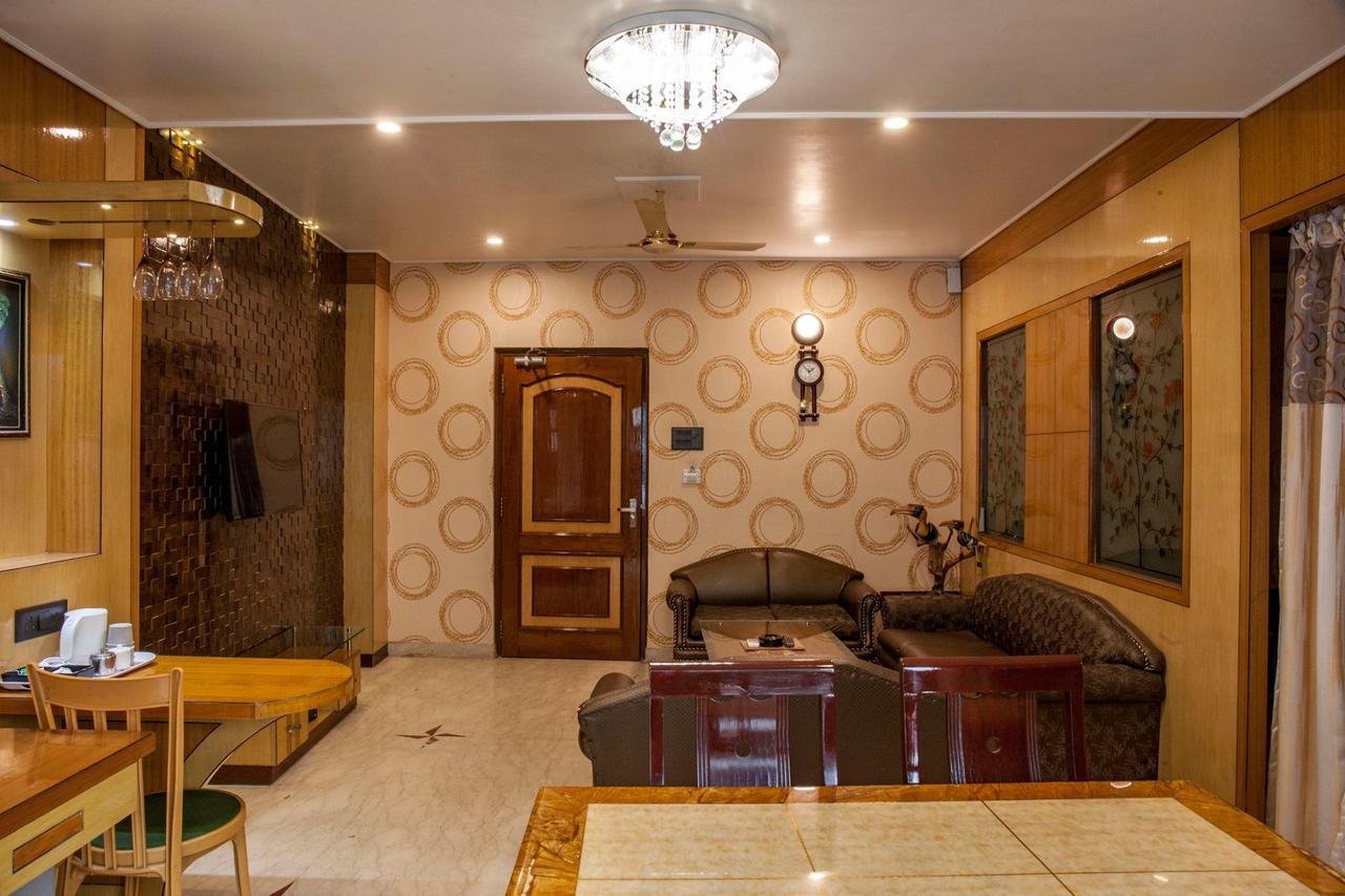 Hotel Welcome Palace Agartala Buitenkant foto